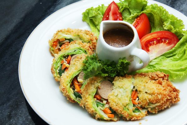 Un festin pour les sens : maîtriser l'art de la cuisine végétarienne bio en 5 étapes